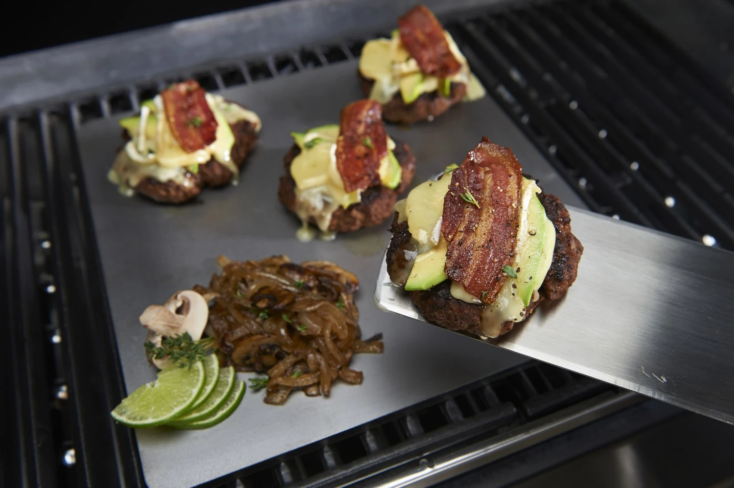 Broil King Grillplatte Aus Massiven Carbonstahl 4 Broil King Grillplatte Aus Massiven Carbonstahl – Bild 2