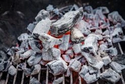 BlackSellig Steakhousekohle / Restaurant Holzkohle 10 Kg -Küchengrill Rabatt Black Sellig Restaurant Kohle Glutbild