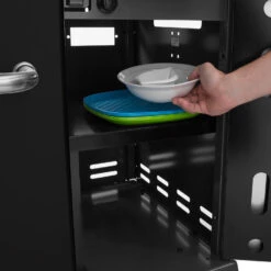 Broil King Regal 590 Black Gasgrill Inkl. Drehspieß - Modell 2023 - SMART Deal Inkl. Grillfürst Grill Control -Küchengrill Rabatt Broil King Regal 590 Unterwagen Ablage 1