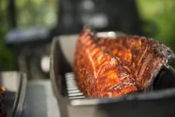 Broil King Rib Roaster / Gusseisen Kastenform -Küchengrill Rabatt Broil King Spare Rib Roaster 69615