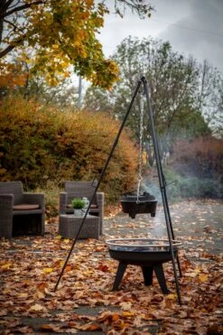 Grillfürst Dreibein Für Dutch Oven Oder Schwenk Grillrost / Höhenverstellbar, Inkl. Kette Und Haken -Küchengrill Rabatt Grillfuerst Dreibein Grillrost hoehenverstellbar