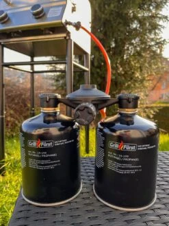 Grillfürst Kombi Kartuschen-Druckregler 50 Mbar - Für Den Anschluss Von 2 Gaskartuschen -Küchengrill Rabatt Grillfuerst Kombi Kartuschen Druckregler Kompaktgrill