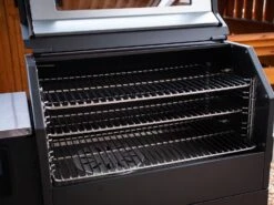 Grillfürst Pelletgrill / Pelletsmoker S280 -Küchengrill Rabatt Grillfuerst Pelletgrill Garraum geoeffnet