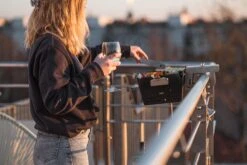 Knister Gasgrill - Ausziehbarer Kompaktgrill -Küchengrill Rabatt Knister Gasgrill Balkongelaender