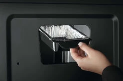 Napoleon Freestyle 365 Gasgrill, Graphit - Mit Sizzle Zone - Modell 2023 - X-DEAL Inkl. Abdeckhaube Und Gussplatte -Küchengrill Rabatt Napoleon Freestyle Fettschale 7