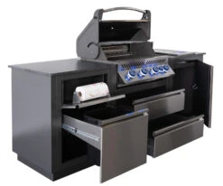 Napoleon Outdoor Küche Oasis Compact 105 Mit Prestige 500 Einbaugrill Und Einbau Sizzle Zone - Inkl. Arbeitsplatte Aus Feinsteinzeug -Küchengrill Rabatt Napoleon Oasis Compact P500 Kuechenrollenhalter Muelleimerschrank 3 1678963773