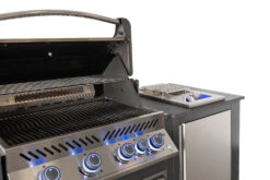 Napoleon Outdoor Küche Oasis Compact 105 Mit Prestige 500 Einbaugrill Und Einbau Sizzle Zone - Inkl. Arbeitsplatte Aus Feinsteinzeug -Küchengrill Rabatt Napoleon Oasis Compact P500 mit Sizzle Zone Seitenbrenner Set