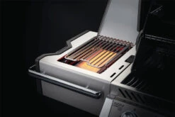 Napoleon Prestige Pro 500-3 Edelstahl Gasgrill Inkl. Drehspieß - Modell 2023 - SMART Deal Inkl. Grillfürst Grill Control -Küchengrill Rabatt Napoleon Prestige Pro Sizzle Zone Offen 6