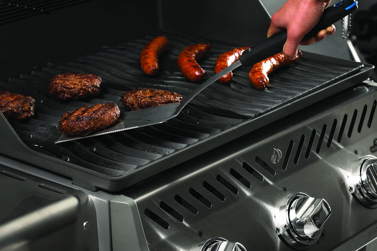 Napoleon 2-teiliges Grillbesteck Set (Grillzange Und Wender) 4 Napoleon 2-teiliges Grillbesteck Set (Grillzange Und Wender) – Bild 2