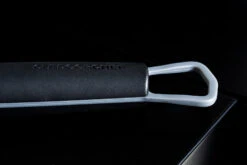 Outdoorchef Plancha Reinigungsset -Küchengrill Rabatt Outdoorchef Schaber Detail Griff 1