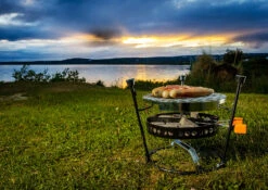 Petromax Pro-ft Set / 3-tlg. (Deckelheber, Kohleschale, Grillrost) -Küchengrill Rabatt Petromax Pro FT Set Deckelhalter Grillrost Kohlenschale Anwendung