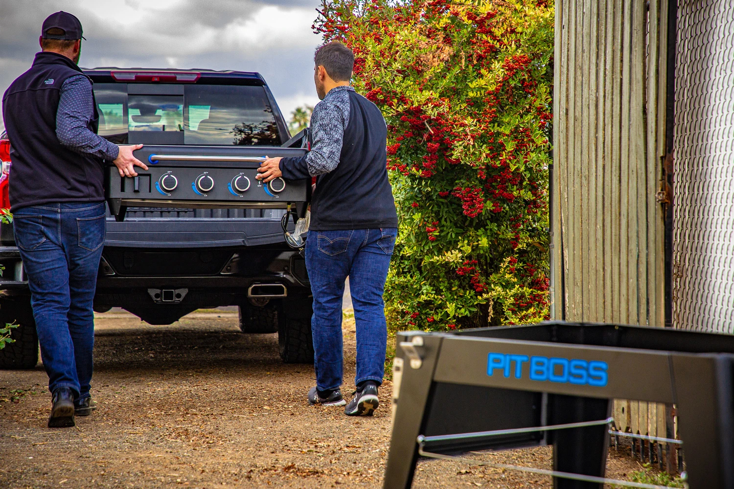 Pit Boss Plancha Grill Ultimate Plancha 4-Brenner - Mit Untergestell 13 Pit Boss Plancha Grill Ultimate Plancha 4-Brenner - Mit Untergestell – Bild 11