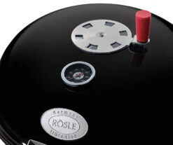 Rösle Holzkohlegrill Kugelgrill No.1 F50 Sport - FC Bayern Edition -Küchengrill Rabatt Roesle Holzkohle Kugelgrill Sport F50 FC Bayern Detail Deckel