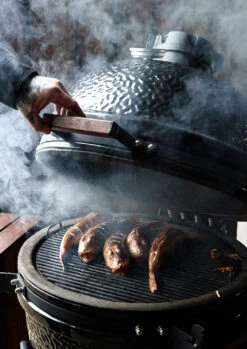 The Bastard Keramikgrill Classic Large - Complete - Schwarz Glänzend - Modell 2023 -Küchengrill Rabatt The Bastard Classic Large Keramikgrill Complete